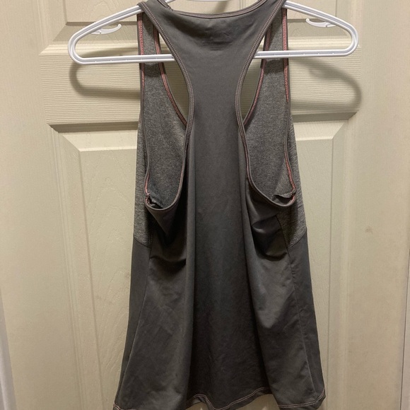 3/20$ marika active tank top medium - Picture 3 of 3